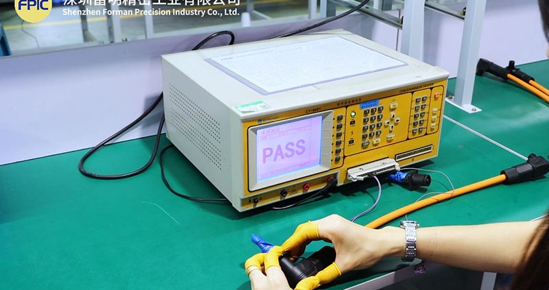 high voltage connectors test