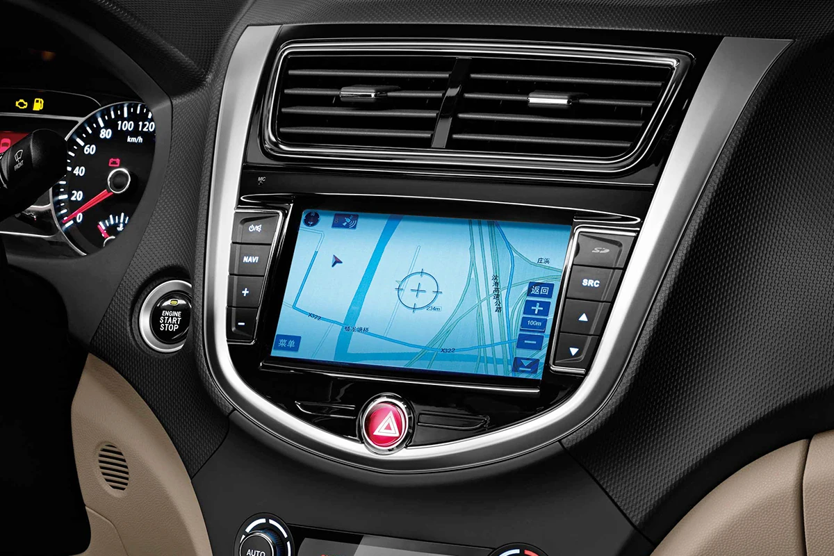 Automotive connector applications for electronic modules-3